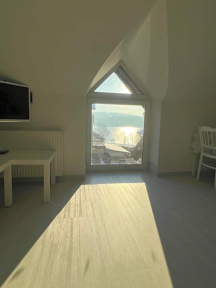 Pensjonat nad jeziorem Lakeside