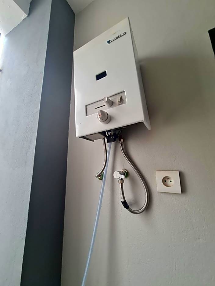 appart near the Airport and beach Tanger gzenaya 2 rooms