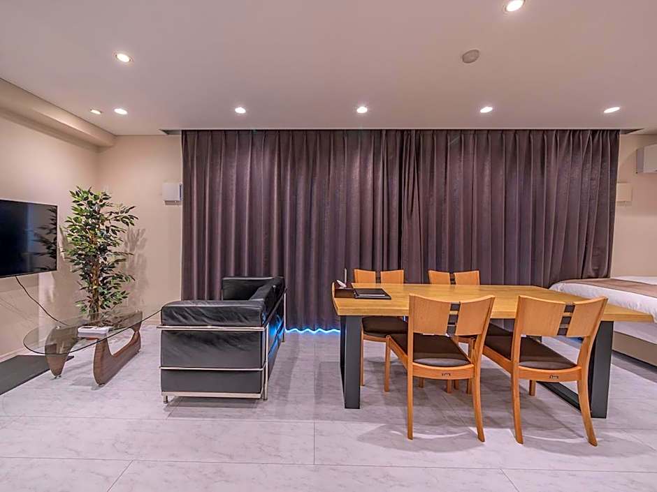 Residence Hotel Takayama Station