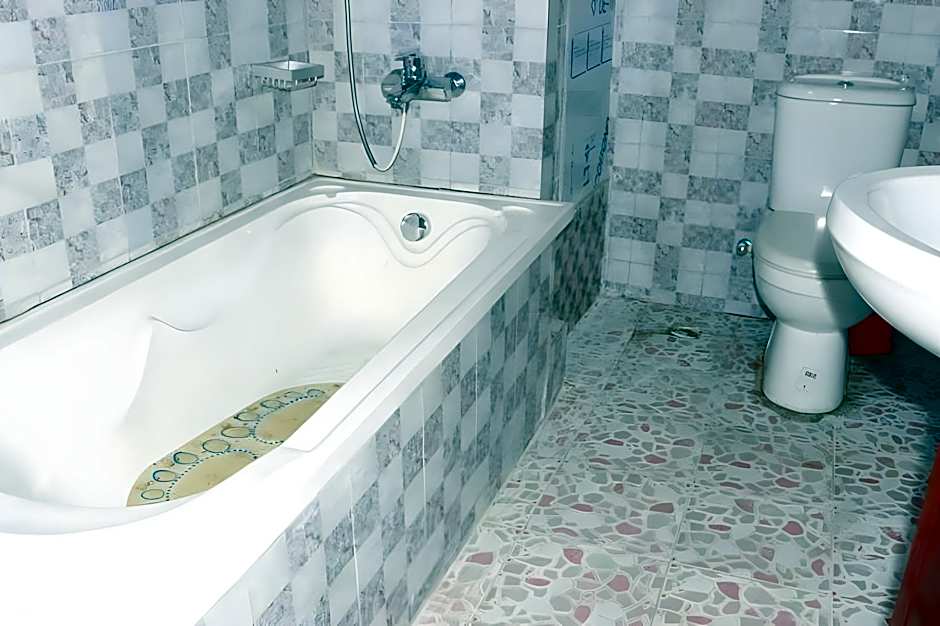 Resdon Hotel and Suites