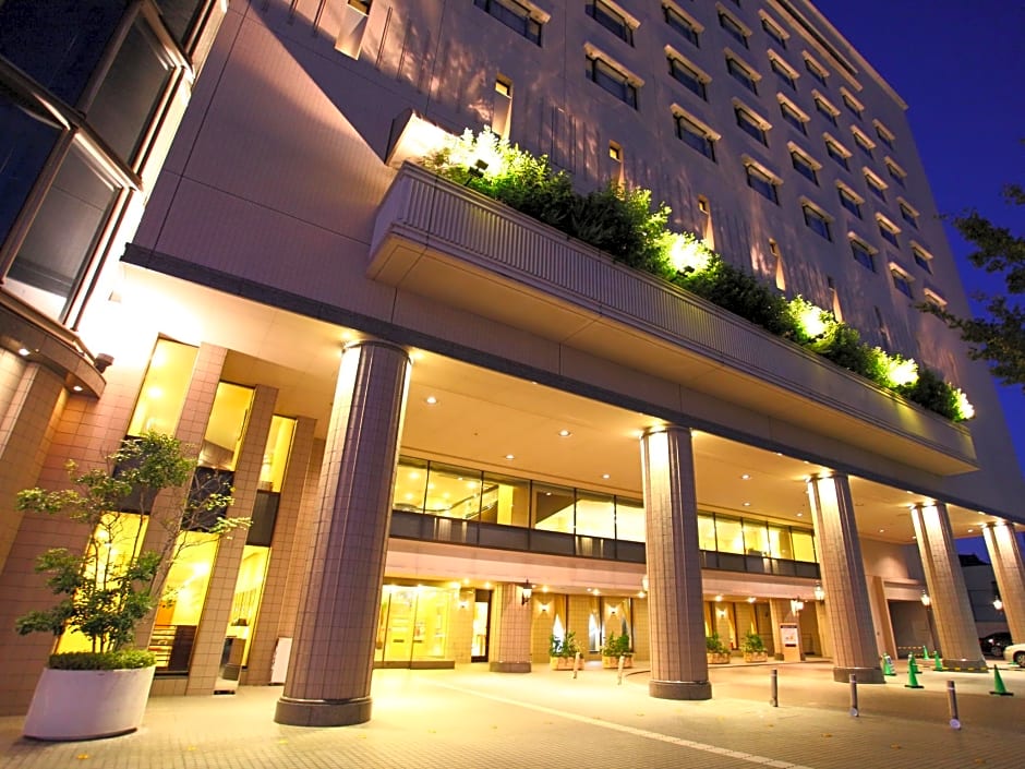 Hotel Crown Palais Chiryu