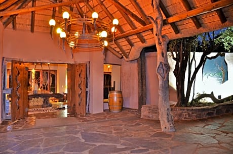 Motswiri Private Safari Lodge