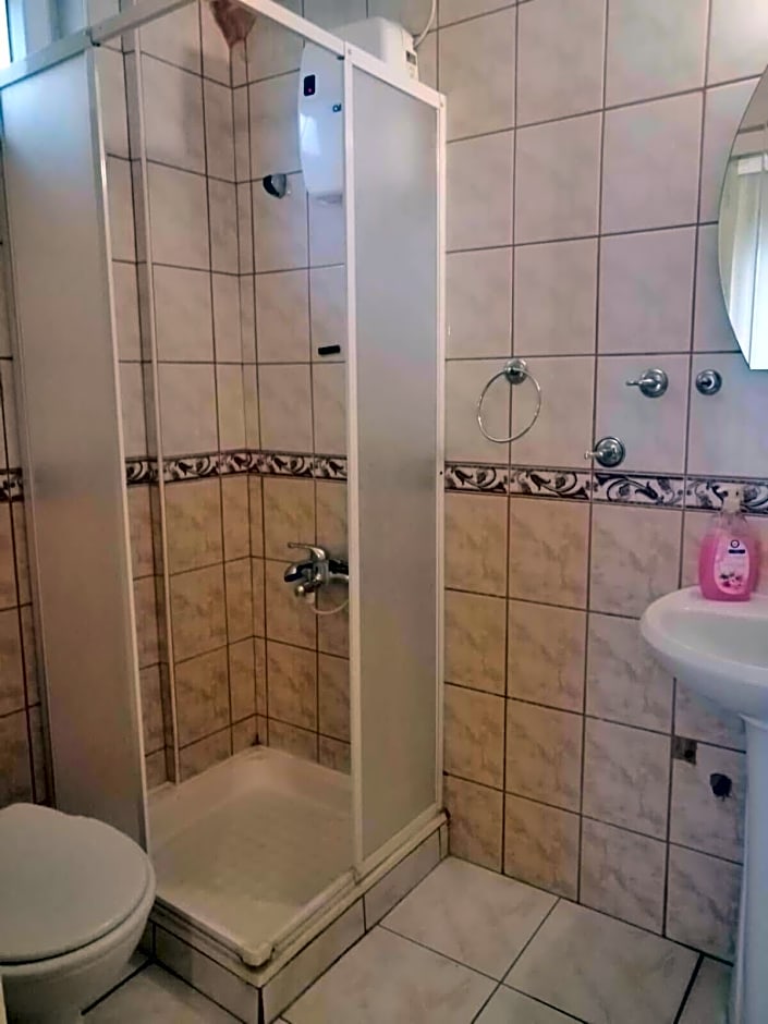 Kleopatra Bebek Hotel