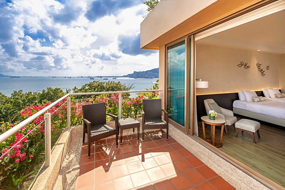 Photo 1 of 2 of Deluxe 2 Twin Beds, Sea View, Balcony