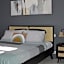 Raisin et Toile - French American Retreat