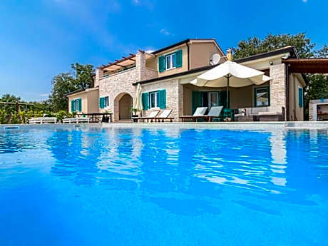 Villa Martha Comfortable holiday residence