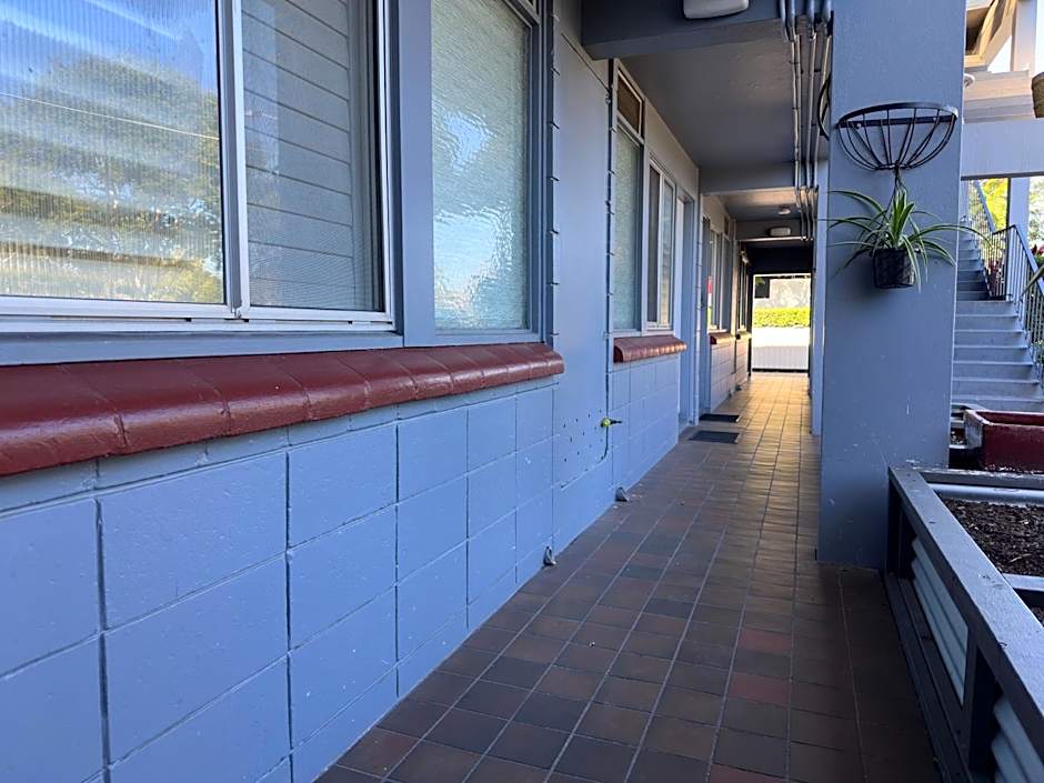 Airway Motel