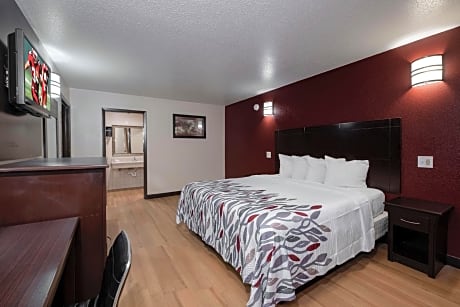 Suite King with Kitchen Non-Smoking