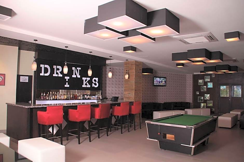 Best Western Plus Meridian Hotel