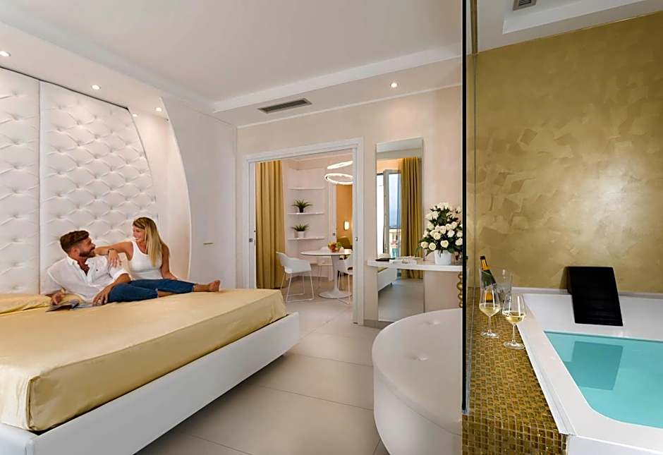 White Suite & Apartments