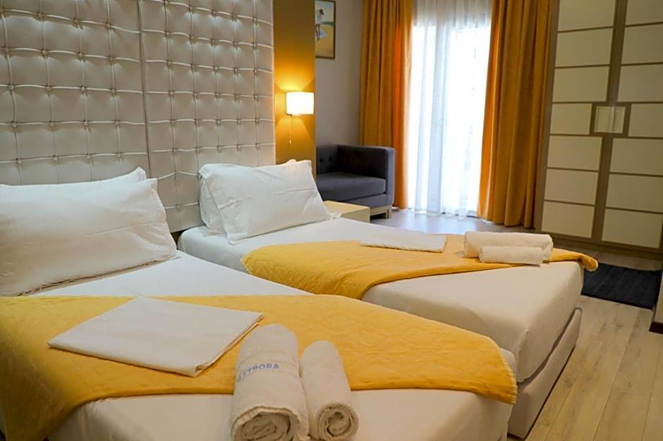 Hotel Strora