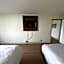 Econo Lodge Inn & Suites Chambersburg Central