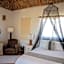 Pure Baja Private Suites-Upscale Property with Infinity Pool and Lush Gardens
