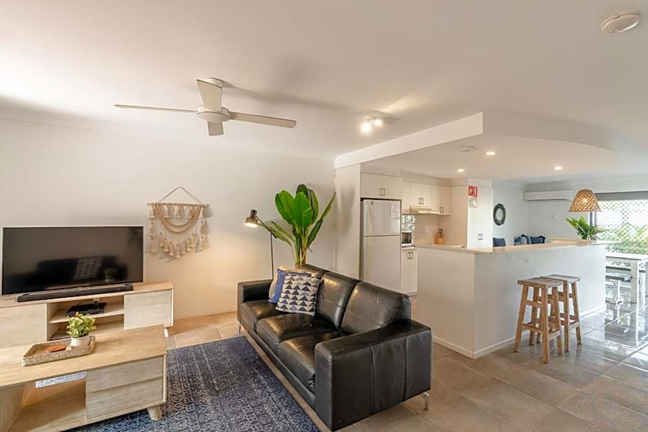 Outrigger Bay Apartments