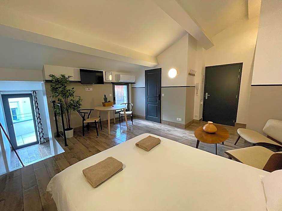 Casa Hotel