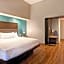 Tru by Hilton Oxford