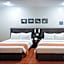 RedDoorz Plus @ Hotel Esse