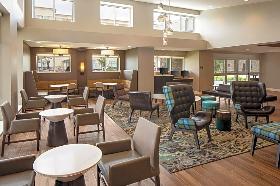 Residence Inn by Marriott Detroit Farmington Hills