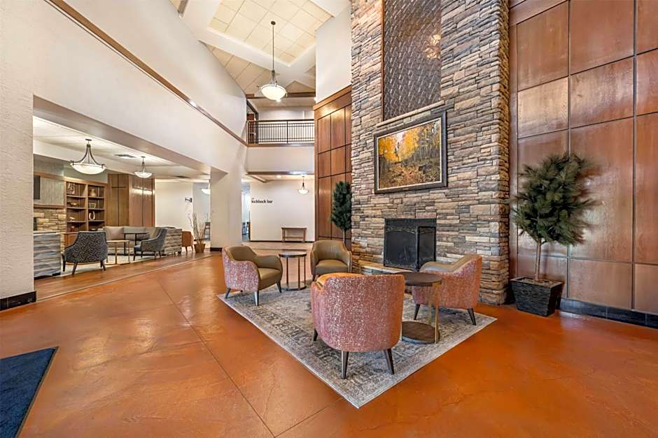 Drury Plaza Hotel Flagstaff