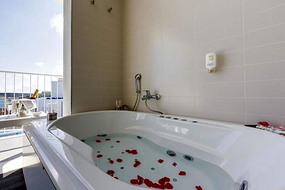 ARTIEM Carlos - Adults Only