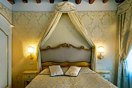 Comfort Triple Room with Shower