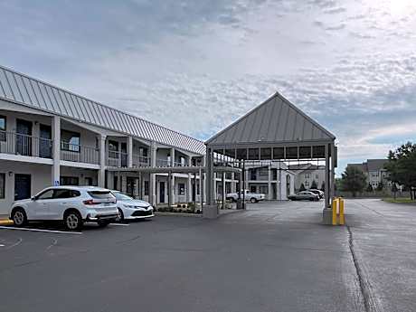 Motel 6-Lafayette, IN