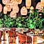 Hollywood Volume, a Tribute Portfolio Hotel
