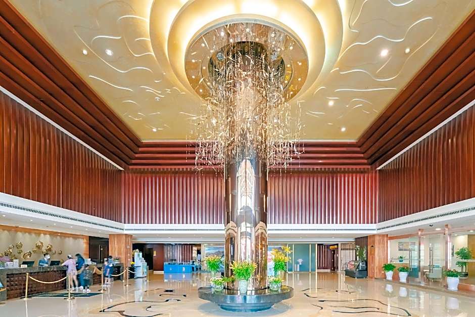 Kunming Golden Eagle Summit Hotel