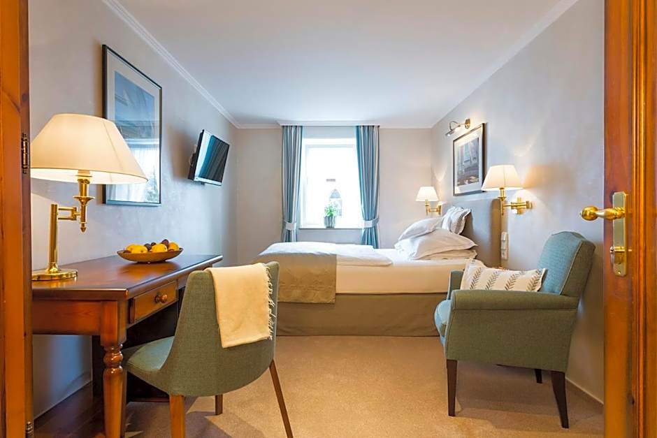 Romantik Berghotel Astenkrone