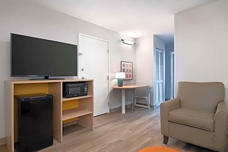 One-Bedroom King Suite with Sofa Bed