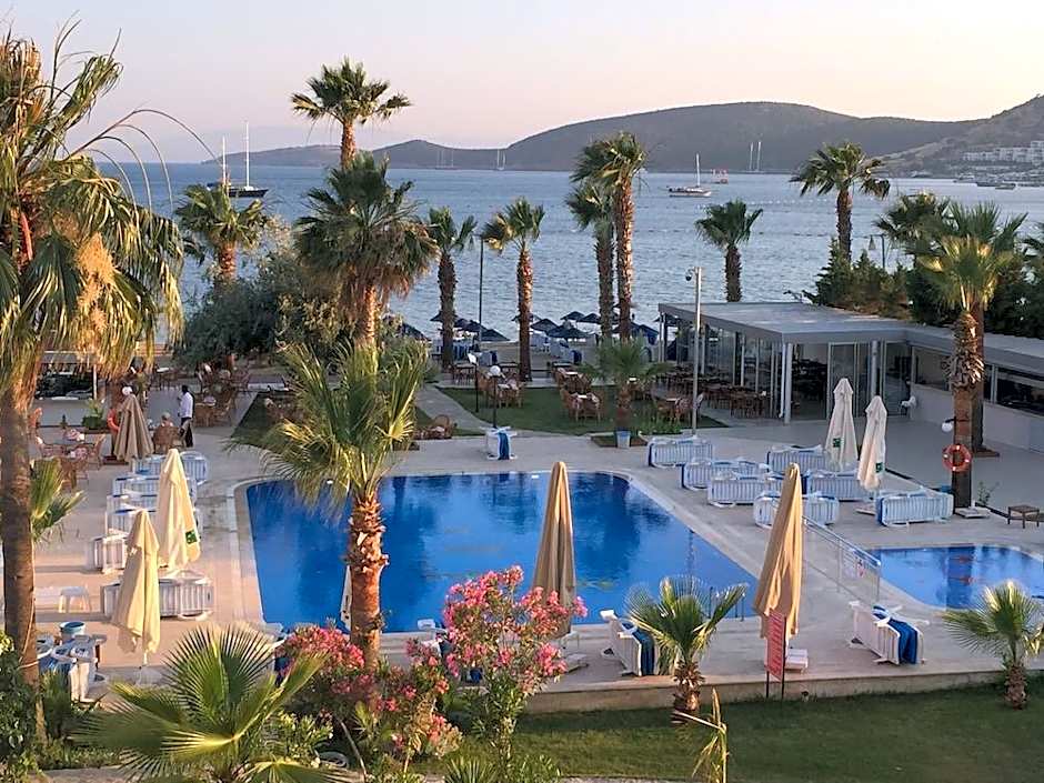 Sami Beach Hotel