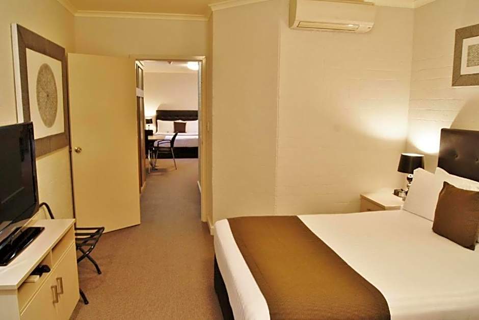 Pavilion Hotel Wagga Wagga