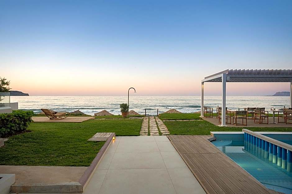 The Mini Beach Hotel