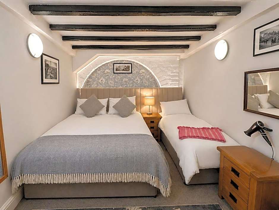 Smugglers Luxury Accommodation