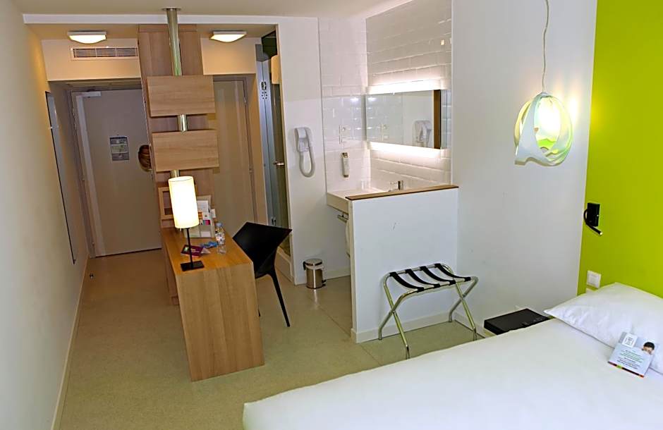 Ibis Styles Nimes Gare Centre Hotel