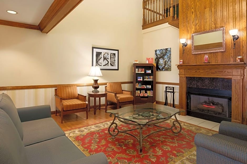 Country Inn & Suites by Radisson, Columbus, GA