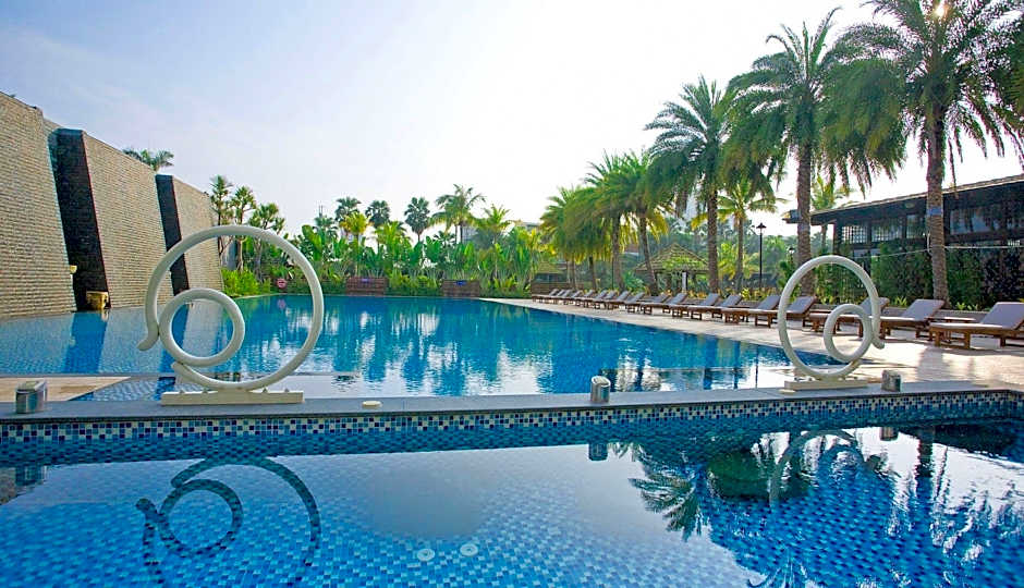 Queena Plaza Hotel