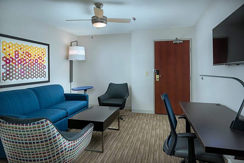 Holiday Inn Express Lawrence By IHG
