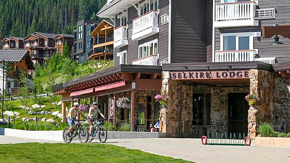Photo 1 of 50 of Selkirk Lodge