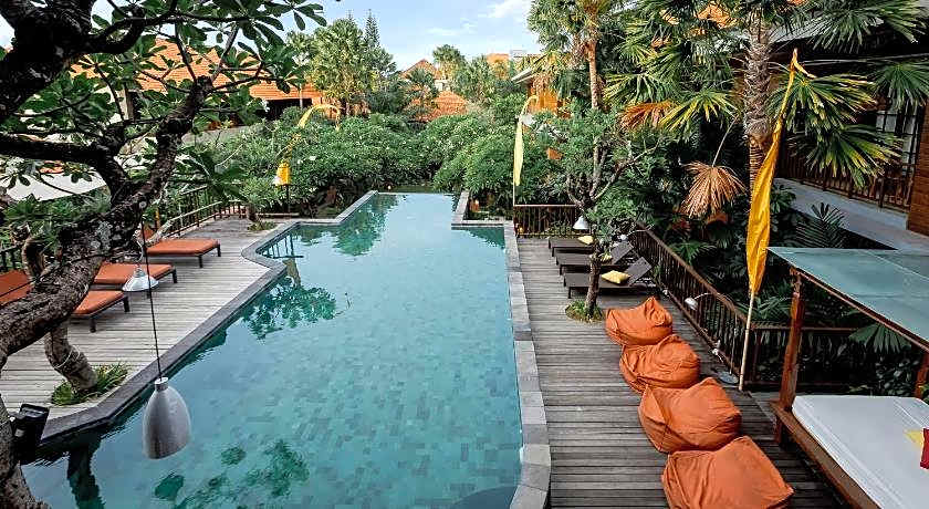 Fourteen Roses Boutique Hotel, Kuta