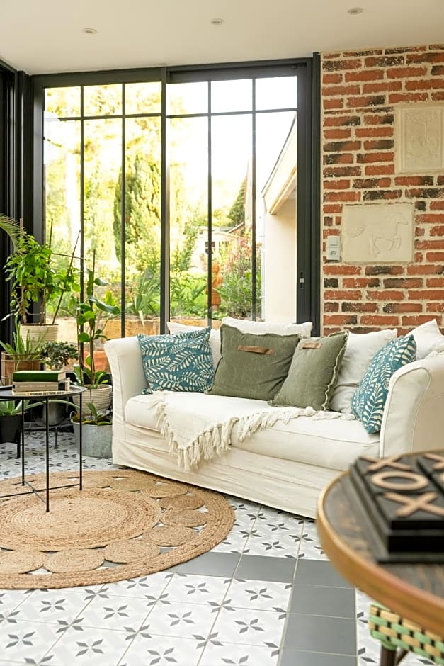 Les Glycines de Monchy- Chambres d'hôtes