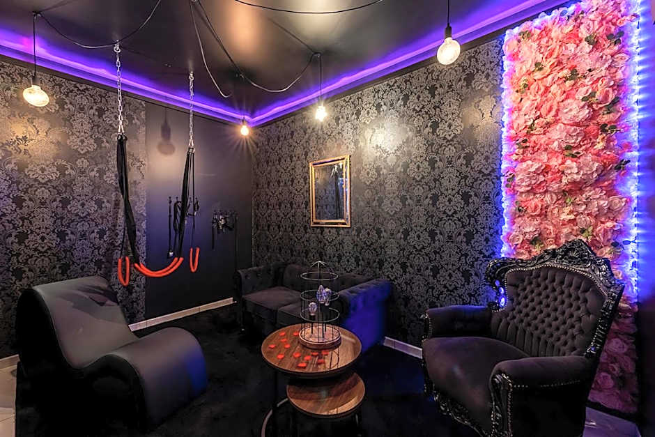 Sweet SECRET'S JACUZZI