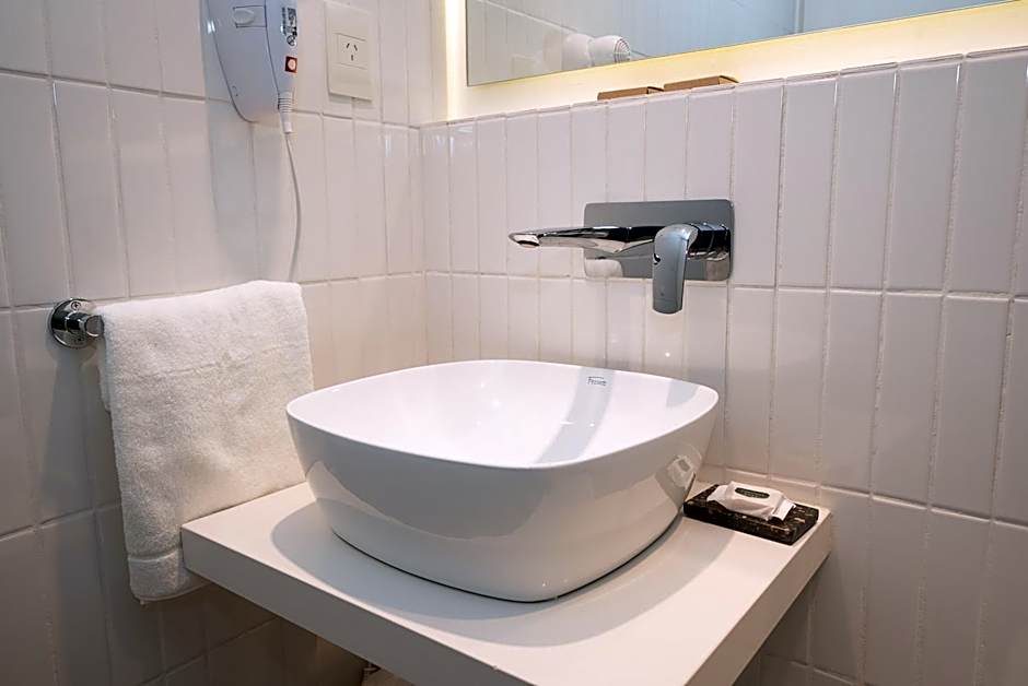 Vain Boutique Hotel