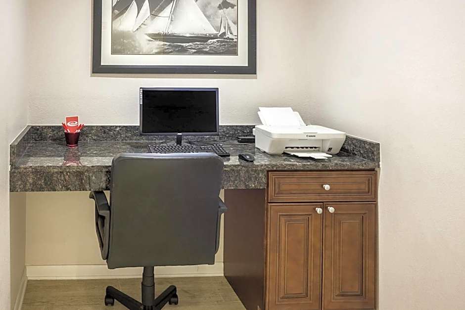 Econo Lodge Palm Coast Central