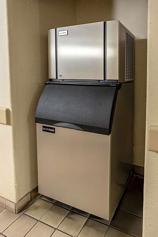 Ramada by Wyndham Cranbrook