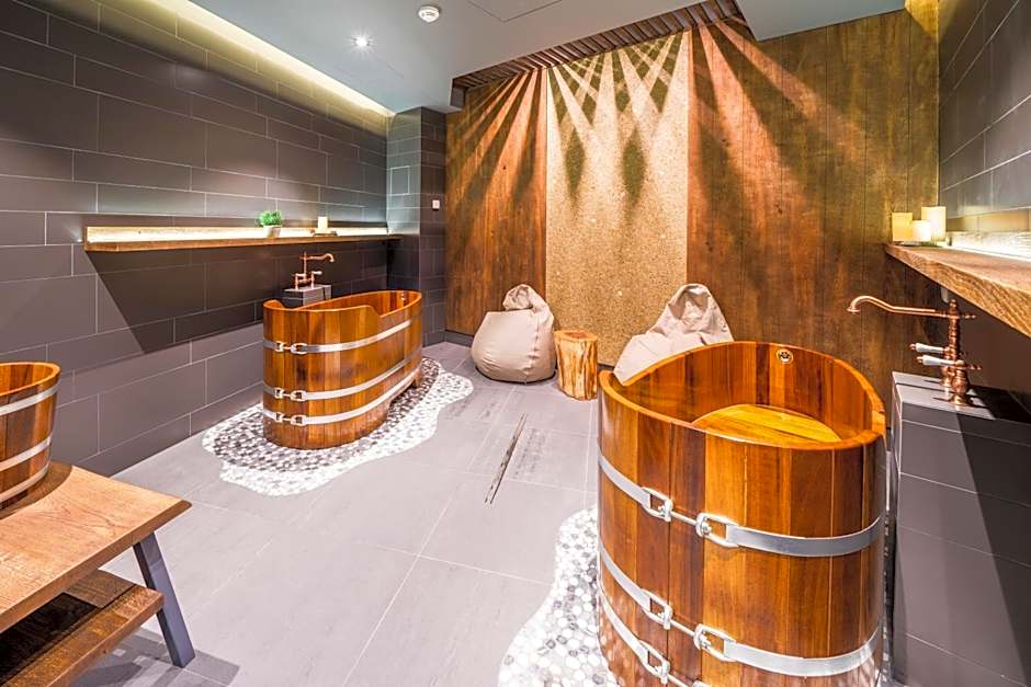 Wellton Riverside SPA Hotel