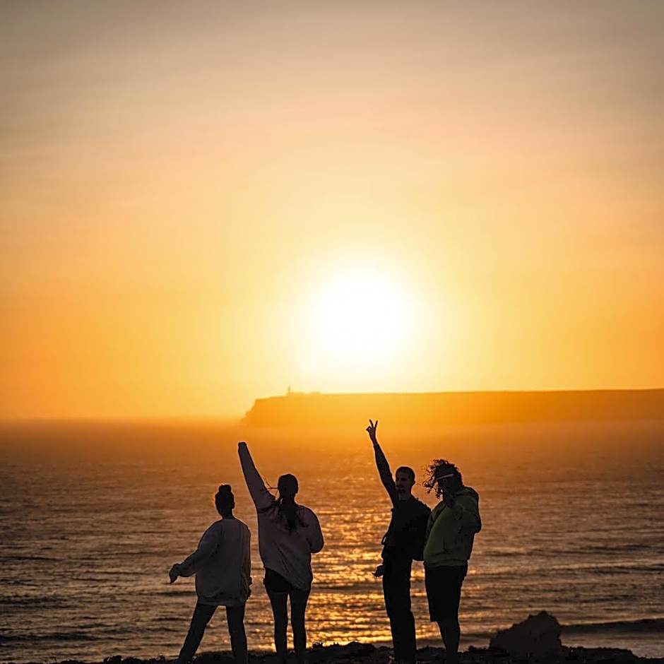 Sagres Sun Stay - Surf Camp & Hostel