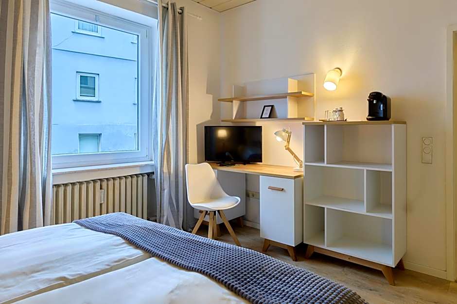 Arador-City Hotel