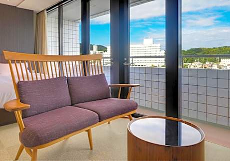 Twin Room With Harbor View - Non-Smoking (2nd-5th Floor)