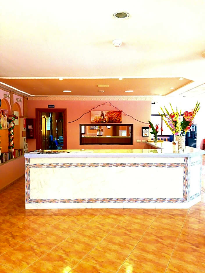 APARTAMENTOS PARQUE CAROLINA